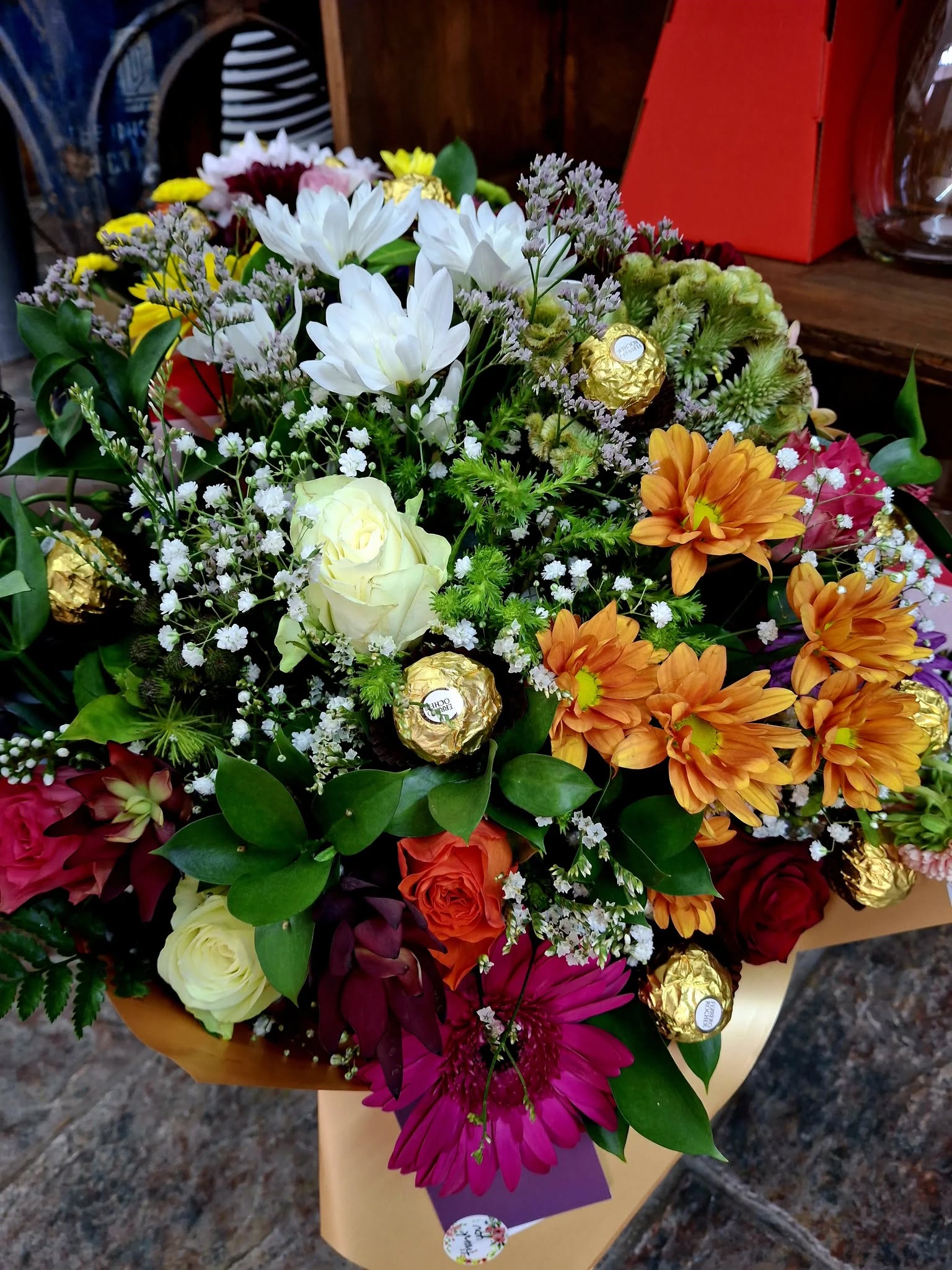 Mixed bouquet with Ferrero Rocher chocolates